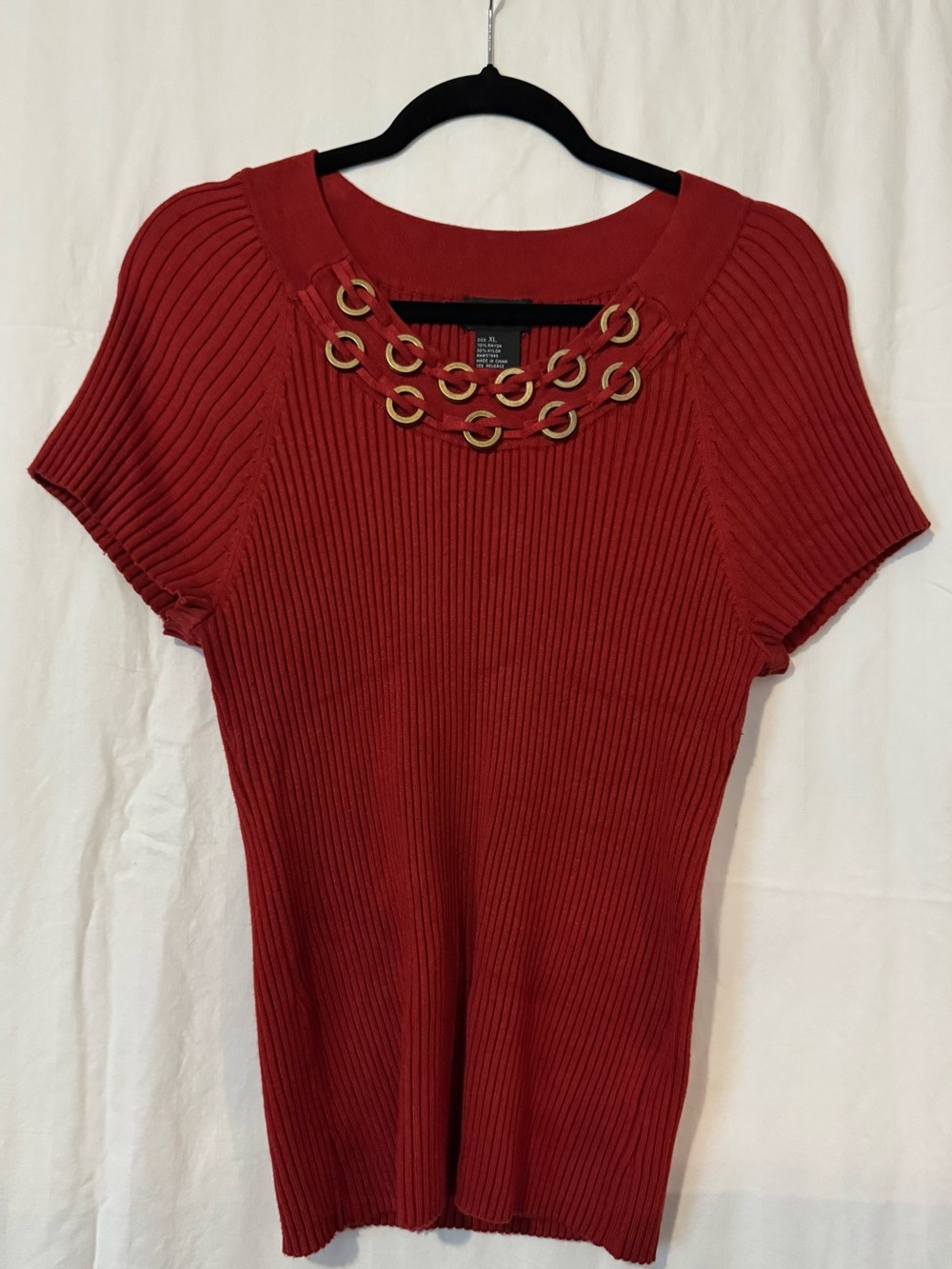 Ribbed Short-Sleeve Top with Grommet Detail - Red